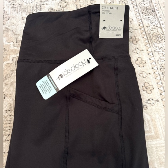 Ideology High Waist 7/8 Length Legging Set - Black and Dark Charcoal Gray - Picture 4 of 7